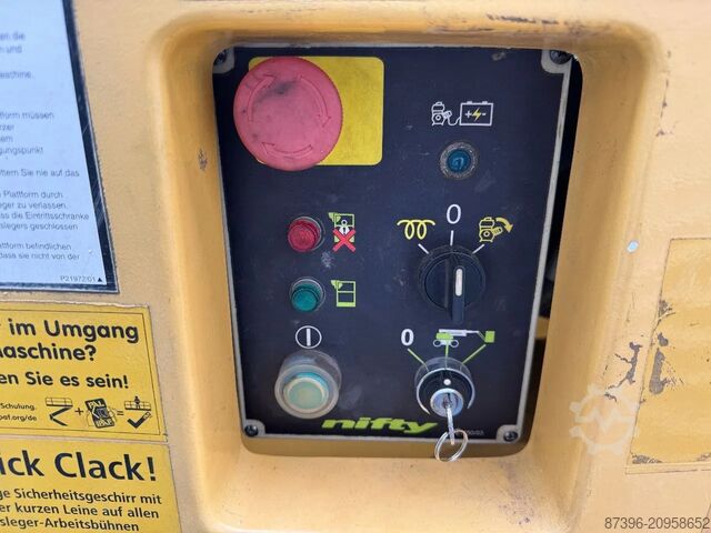 Gelenkteleskoparbeitsbühne Niftylift HR21 HYBRID 4X4 hoogwerker Knikarmhoogwerker