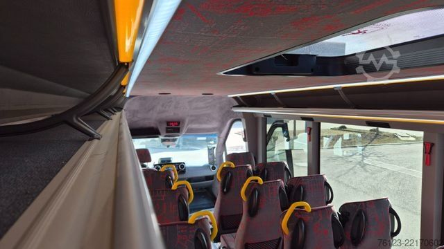 Minibus MERCEDES-BENZ 30 Sitzer Schul- Transferbus 519 Vorlauffahrzeug