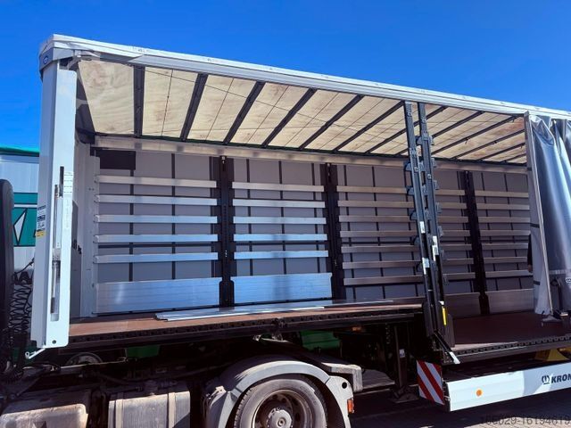 Open oplegger met zeil KRONE SDP 27 Stufensattel Auflieger mit Spreizheck