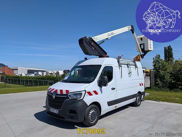 Hefplatform Renault Master 145.35 nacelle klubb