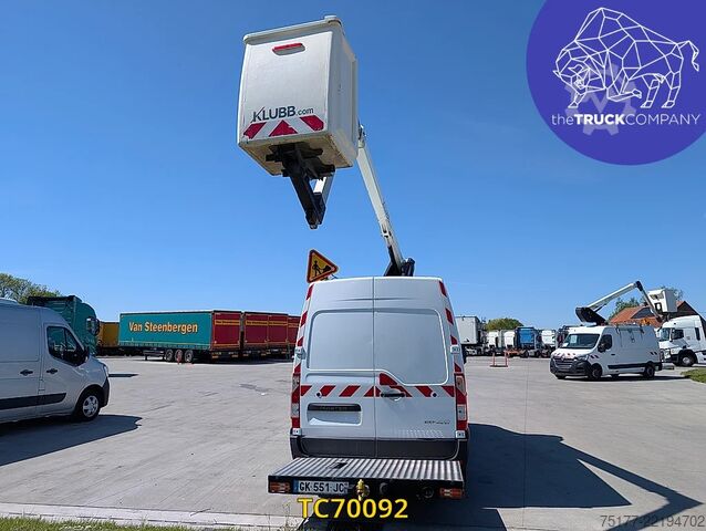Hefplatform Renault Master 145.35 nacelle klubb