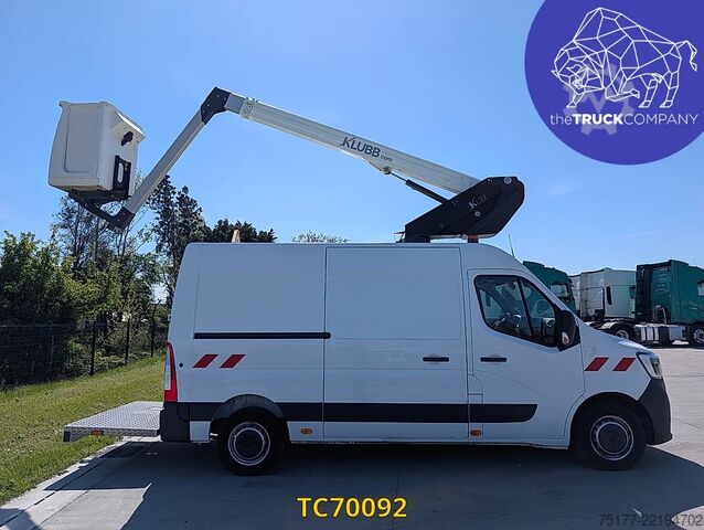 Hefplatform Renault Master 145.35 nacelle klubb