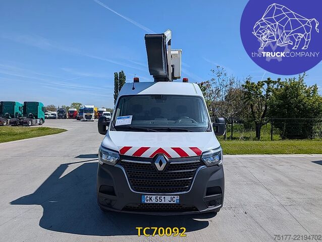 Hefplatform Renault Master 145.35 nacelle klubb