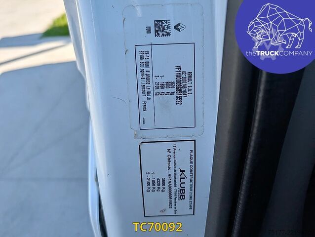 Πλατφόρμα ανύψωσης Renault Master 145.35 nacelle klubb