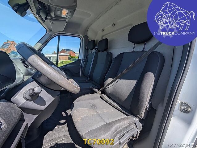 Πλατφόρμα ανύψωσης Renault Master 145.35 nacelle klubb