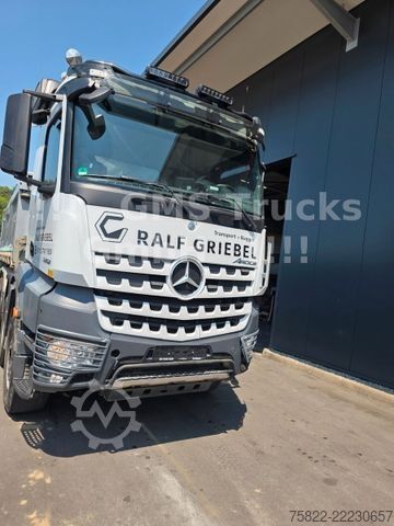 Billenő teherautó MERCEDES-BENZ Arocs 3252 / 8X4 / 16L Motor / BORDMATIK