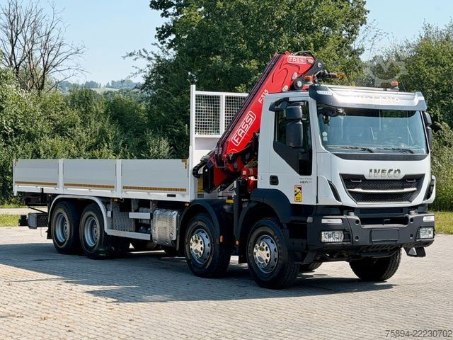 Teherautóra szerelt daru IVECO TRAKKER 450*PRITSCHE 7,60*KRAN/FUNK*8x4