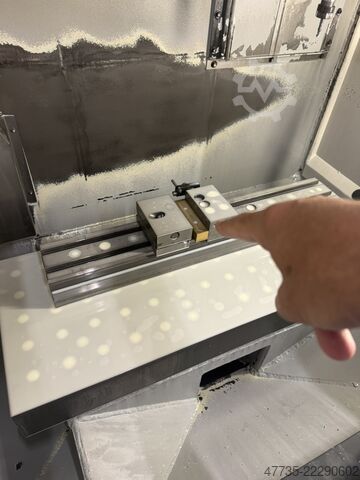 CNC verticaal bewerkingscentrum CHIRON FZ08KS MAG