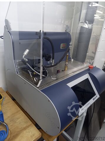 Zkušební stanoviště dieselových vstřikovačů Carbon zapp CRU.2R X