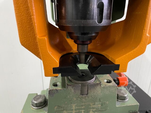 Profielstaalschaar Peddinghaus Peddicat 380