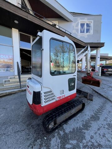 Mini excavator Takeuchi TB016