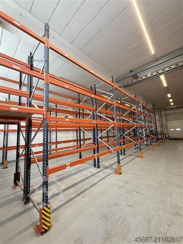 Almacén de gran altura Mecalux KOMPLETTPAKET PALETTENREGAL