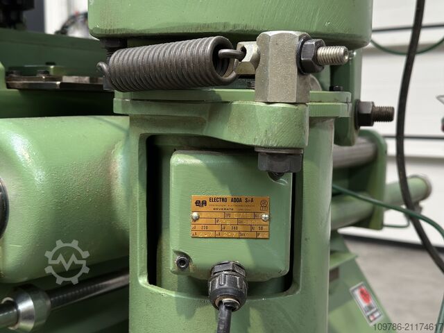 Skuffesamlingsfræsemaskine OMEC 750 OMEC 750