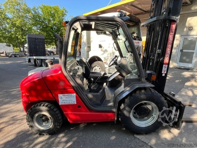 Off-road forklift Manitou MSI30 T