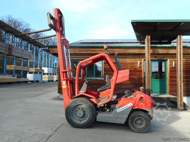 Off-road forklift Manitou MSI 25 BUGGIE Triplex SS