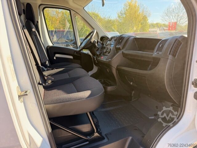 Sandučar Opel Movano C L4 3,5t 2.2D Koffer m. Ladebord