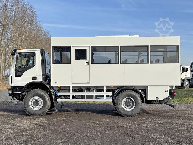 Iveco EuroCargo 150 E25WS Μίνι Λεωφορείο (2 μονάδες) Iveco EuroCargo 150 E25WS Midi Bus (2 units)