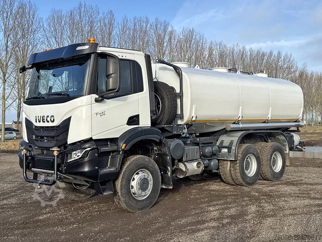 Δεξαμενόπλοιο Iveco T-Way AD380T47WH Water Tank Truck