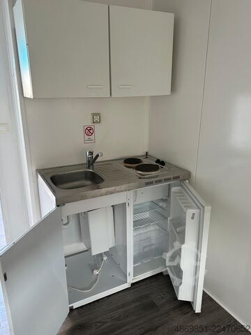 Contenedor de oficina  20DV Bürocontainer mit Küche WC Büro