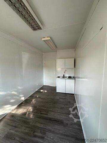 Contenedor de oficina  20DV Bürocontainer mit Küche WC Büro