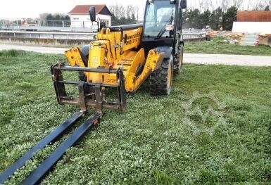 Teleskopik yükleyici JCB 540-140