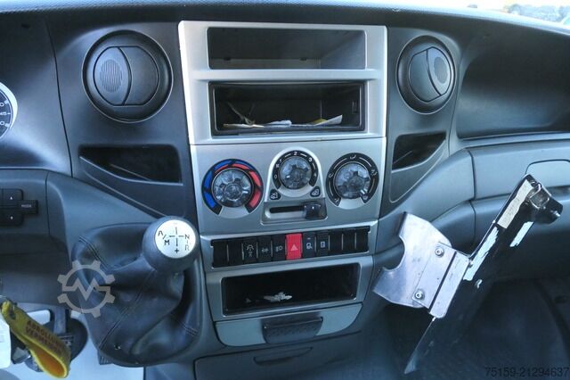 Box van iveco Daily 35 S11 C30C AUTOMATIK KAMERA MAXI Regale DURCHGANG