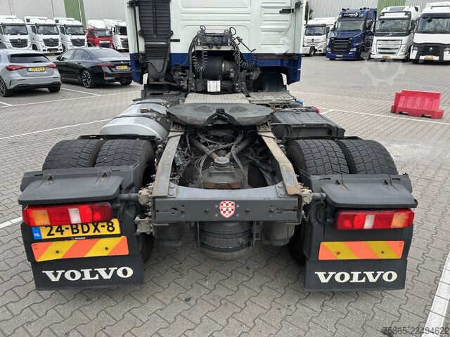 Standard-SZM Volvo FM 330 Globetrotter / 742 dkm / VEB+ / Spoilers...