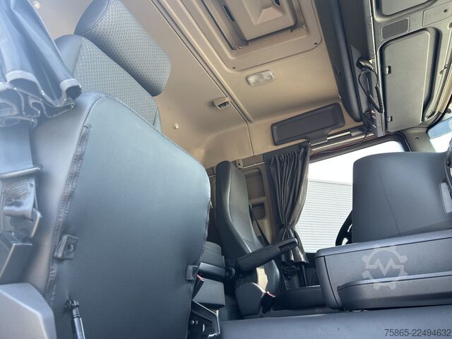 Standart-SZM Scania G360 Sleeper Cab / 717 dkm / Full Spoiler / NL ...