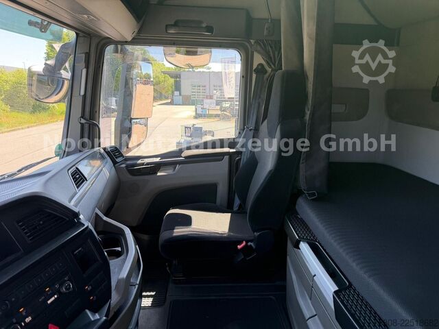 Cap tractor standard MAN TGX 18.510 XXL Intarder ACC LGS Standklima Navi