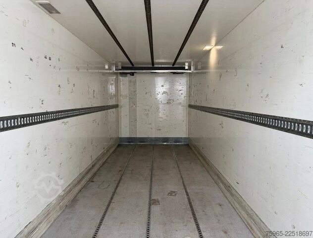 Koelwagen VOLVO FH 13.500 I-PARK COOL CARRIER TRS COOLING ISOLAT