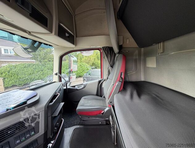 Koelwagen VOLVO FH 13.500 I-PARK COOL CARRIER TRS COOLING ISOLAT