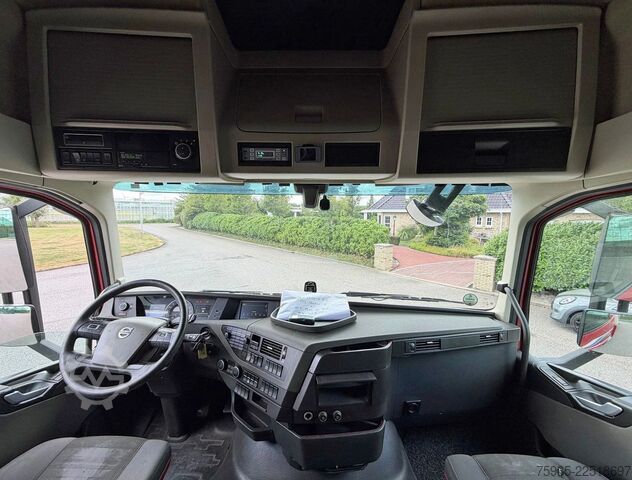 Koelwagen VOLVO FH 13.500 I-PARK COOL CARRIER TRS COOLING ISOLAT