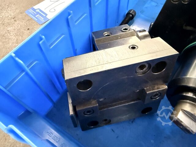 Driven tool holder nan nan