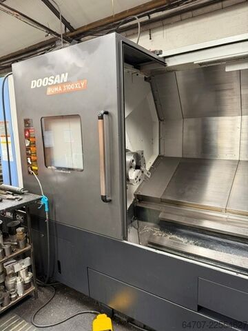 Centru de strunjire și frezare CNC DOOSAN PUMA 3100 XLY