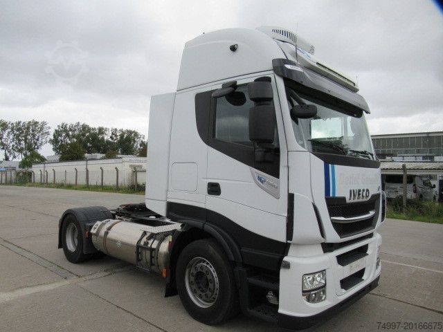 Standaard trekker IVECO AS440S46T/P LNG / Intarder / Standklima