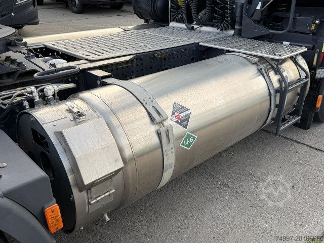 Standaard trekker IVECO AS440S46T/P LNG / Intarder