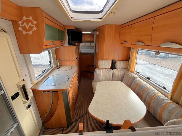 Integriertes Wohnmobil HYMER/ERIBA B 614 - Festbett- Klima -  - Solar -