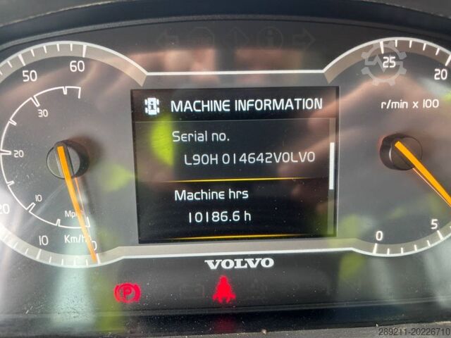 Φορτωτής τροχών Volvo L 90 H (High tip + New tires)
