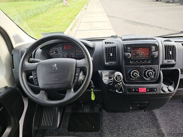 Magastetős kombi PEUGEOT BOXER 2.2 L2H2 Imperiaal Navi