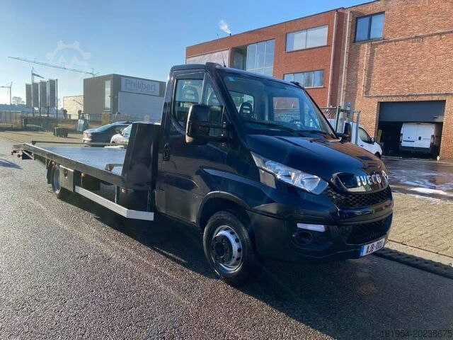 Bestelwagen autodrager Iveco Daily 70-170 3.0hpt Motorschade