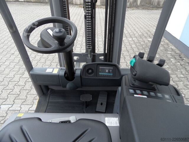 Elektrische vorkheftruck 3 wielen Jungheinrich EFG 215 - Triplex - Baujahr 2022