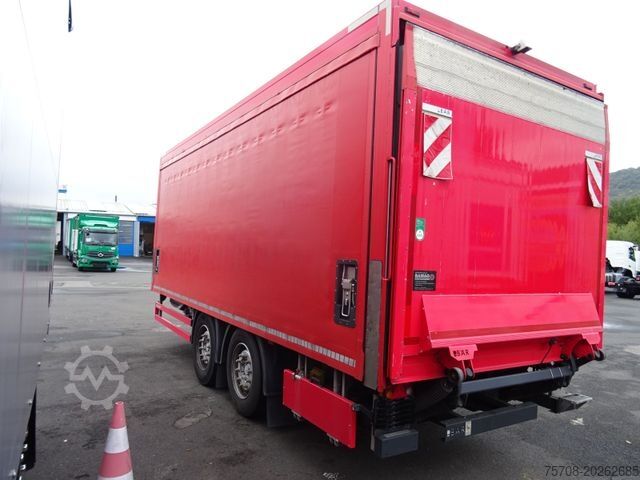Drankentrailer SPIER Tandem Schiebeplane*6,6 m*16 Pal.*2 to LBW*zert.
