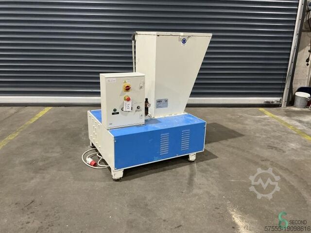 Shredders Comafer MAC 300 1997 Comafer MAC 300