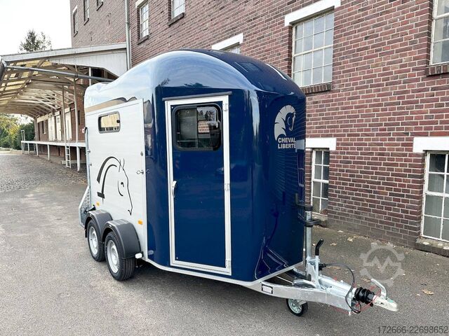  Cheval Liberté GOLD 3 ALU PREMIUM DUNKELBLAU+SATTELKAMMER