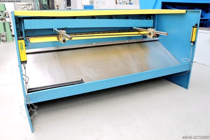 Guillotine olló - mechanikus SCANTOOL SC 2000-30 S