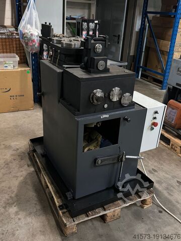 Draadricht- en snijmachine HSH for Stuts