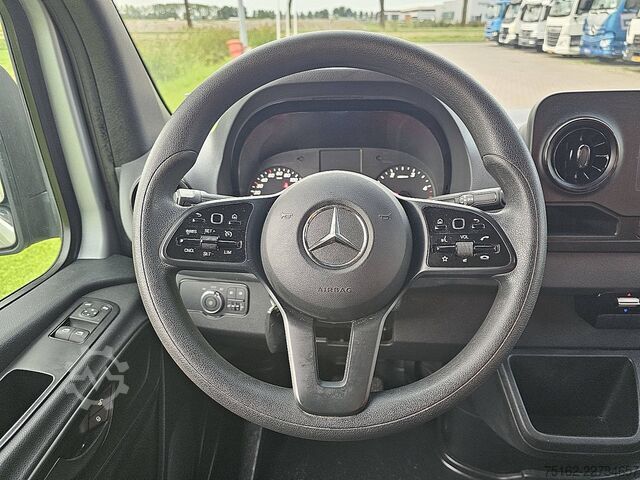 Carrinha de tejadilho alto MERCEDES-BENZ SPRINTER 317 L2H2 Automaat Mbux