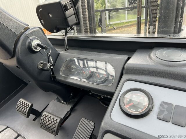 Chariot élévateur GPL Doosan G 70 S-7 / 170 Stunden!