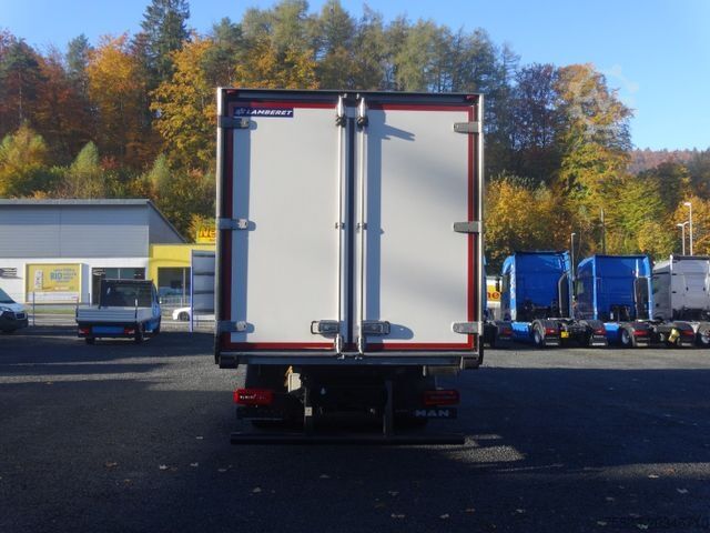 Caminhão frigorífico MAN 18.290 TGM Tiefkühler UT800 2xBett Vollluftfeder