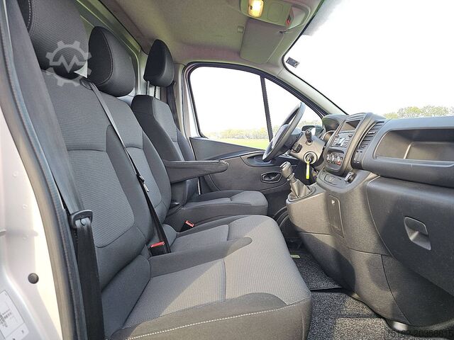 Bestelauto RENAULT TRAFIC 2.0 DCI L1H1 Airco Euro6 NAP